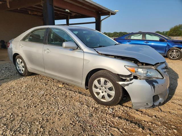4T4BF3EK5AR057972 - 2010 TOYOTA CAMRY BASE SILVER photo 4