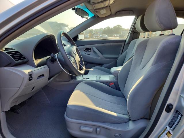 4T4BF3EK5AR057972 - 2010 TOYOTA CAMRY BASE SILVER photo 7