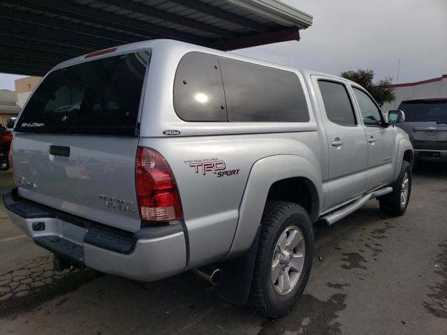 5TEJU62N87Z382857 - 2007 TOYOTA TACOMA DOUBLE CAB PRERUNNER SILVER photo 3