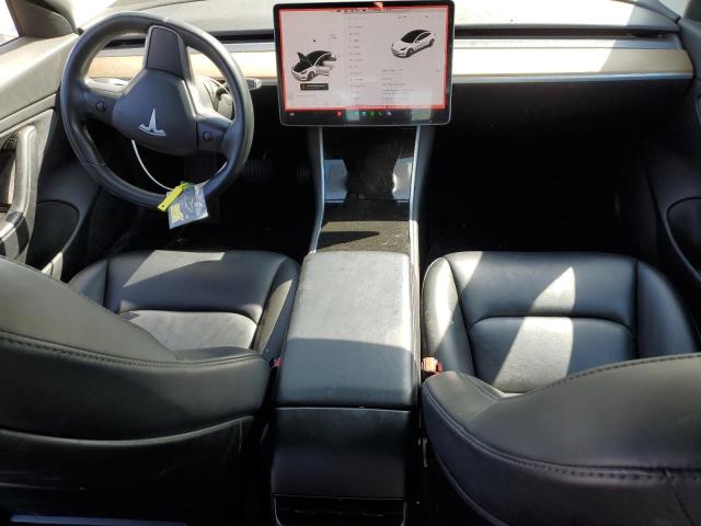 5YJ3E1EA3JF050383 - 2018 TESLA MODEL 3 WHITE photo 8