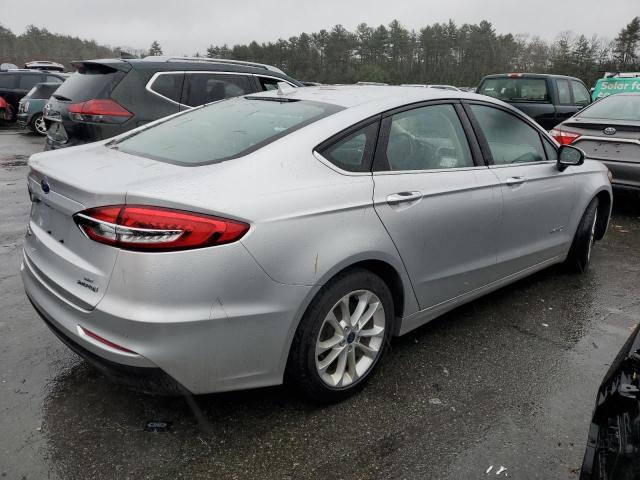 3FA6P0LU7KR242782 - 2019 FORD FUSION SE SILVER photo 3