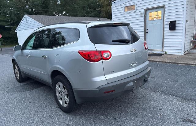 1GNKRGED4BJ397090 - 2011 CHEVROLET TRAVERSE LT Gümüş foto 3