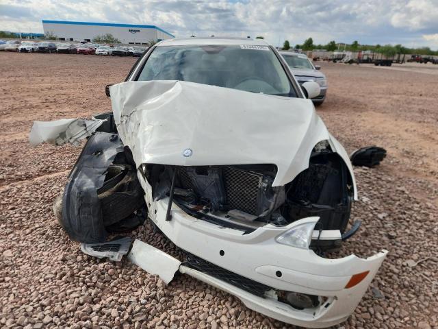 4JGCB56EX8A068752 - 2008 MERCEDES-BENZ R 350 WHITE photo 5