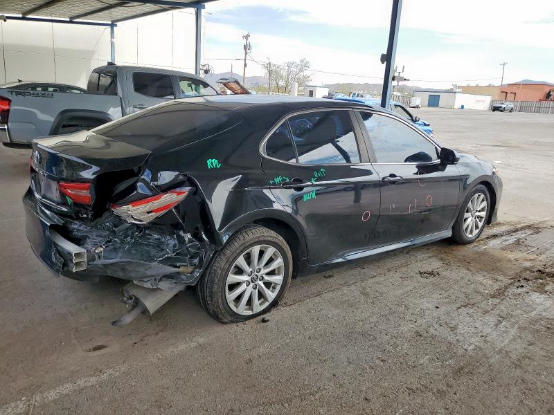 4T1B11HK2JU120602 - 2018 TOYOTA CAMRY L BLACK photo 3