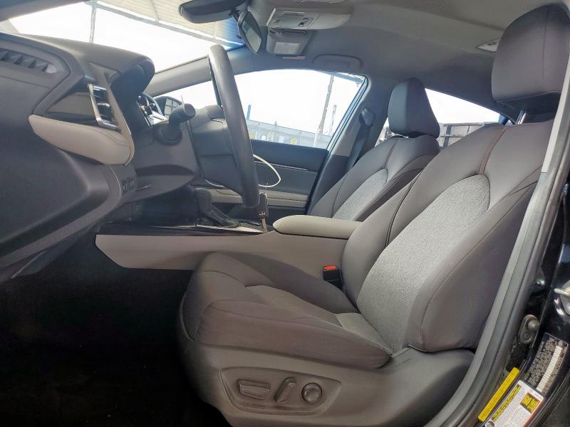 4T1B11HK2JU120602 - 2018 TOYOTA CAMRY L BLACK photo 7