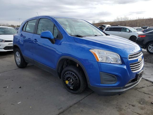 KL7CJPSB9FB179389 - 2015 CHEVROLET TRAX 1LS BLUE photo 4