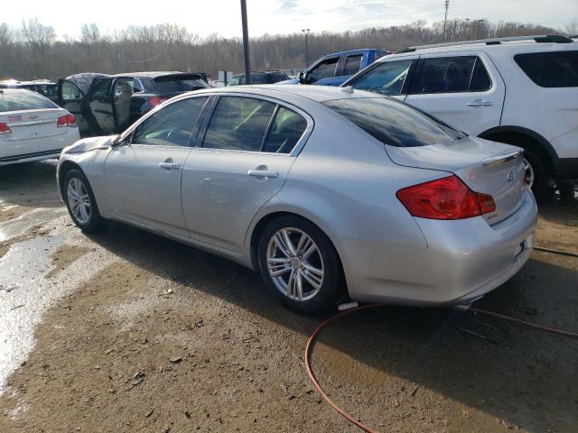 JN1CV6AP5FM503248 - 2015 INFINITI Q40 SILVER photo 2