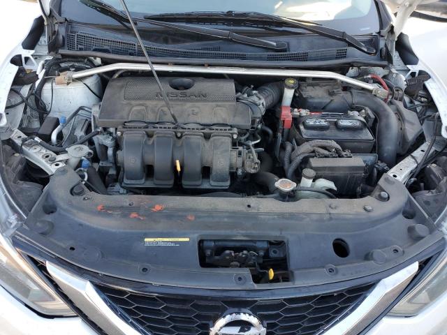 3N1AB7AP0JY276160 - 2018 NISSAN SENTRA S 白色 照片 11