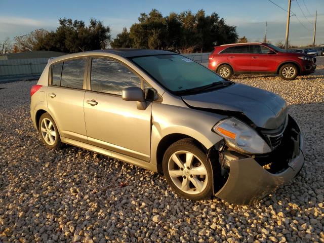 3N1BC1CP7BL490136 - 2011 NISSAN VERSA S SILVER photo 4