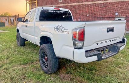 3TYSX5EN3LT000067 - 2020 TOYOTA TACOMA ACCESS CAB Weiß Foto 3