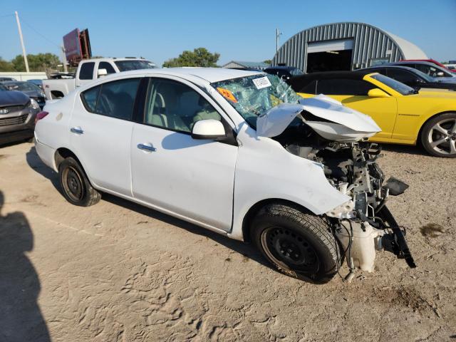 3N1CN7AP1DL887168 - 2013 NISSAN VERSA S WHITE photo 4