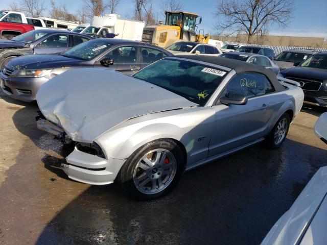 1ZVFT85H465230776 - 2006 FORD MUSTANG GT SILVER photo 1