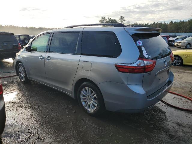 5TDYK3DC6FS684206 - 2015 TOYOTA SIENNA XLE SILVER photo 2