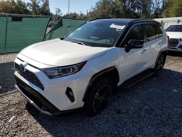 2T3E6RFV6MW027698 - 2021 TOYOTA RAV4 XSE WHITE photo 1