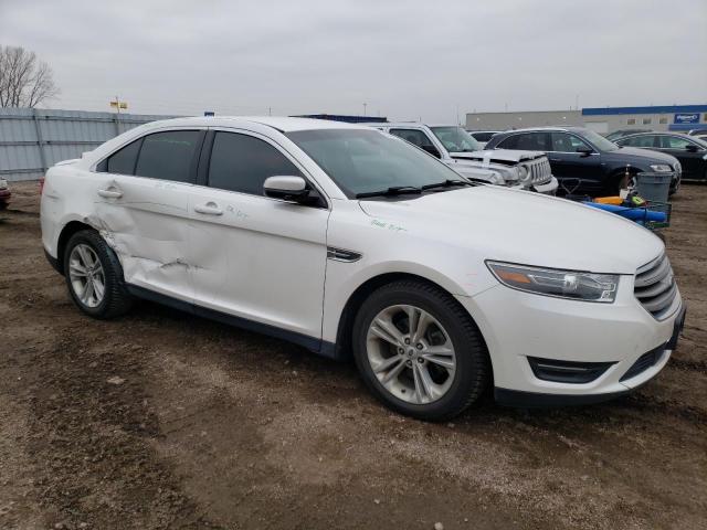 1FAHP2E81GG134340 - 2016 FORD TAURUS SEL WHITE photo 4