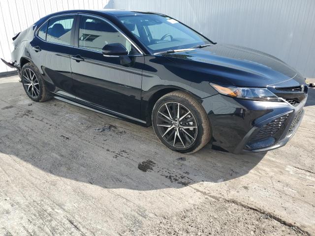 4T1G11AK8PU824585 - 2023 TOYOTA CAMRY SE NIGHT SHADE BLACK photo 4