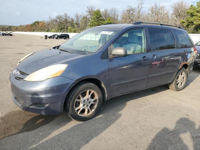 2006 TOYOTA SIENNA LE, 