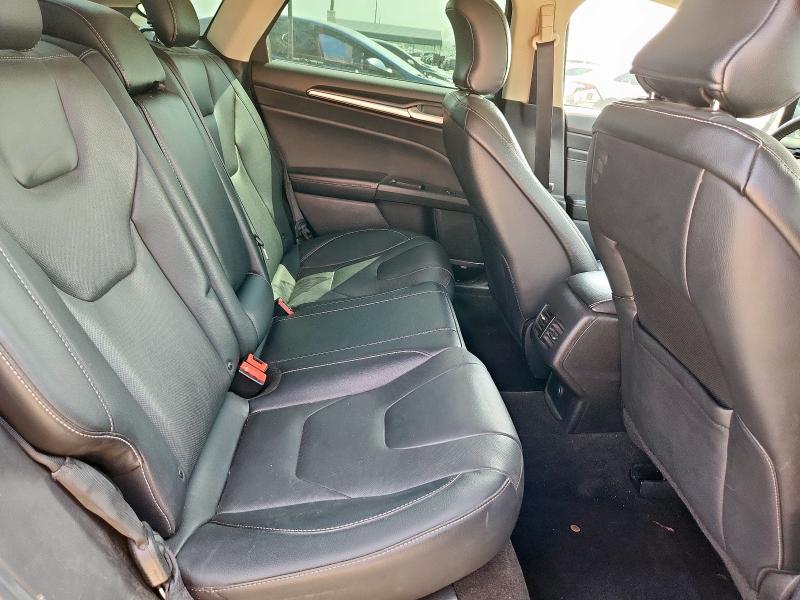 3FA6P0K93KR217407 - 2019 FORD FUSION TITANIUM Gümüş foto 10