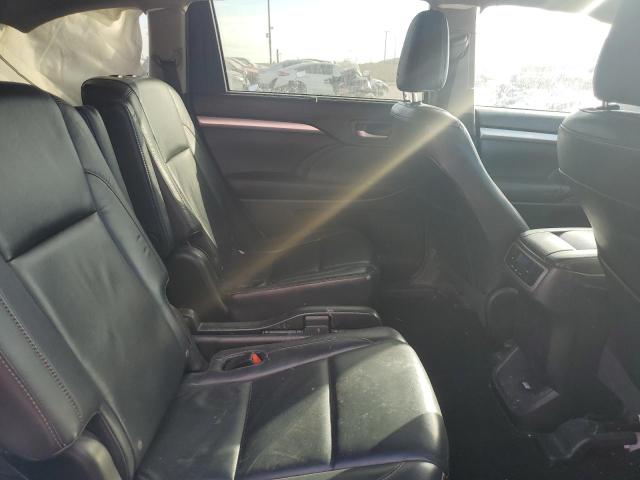 5TDJKRFH3GS242305 - 2016 TOYOTA HIGHLANDER XLE WHITE photo 10