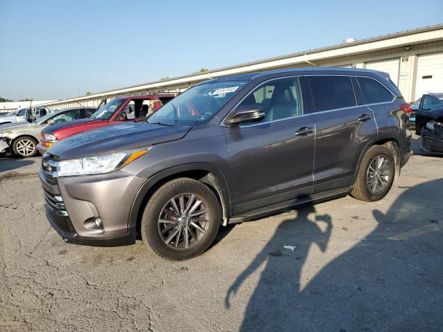 2019 TOYOTA HIGHLANDER SE, 