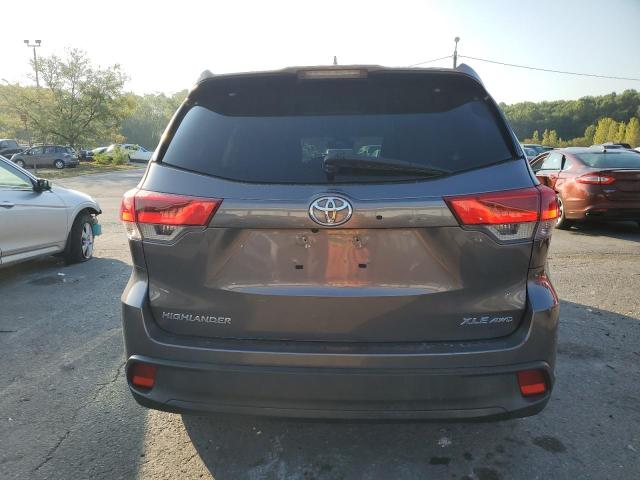5TDJZRFH7KS917626 - 2019 TOYOTA HIGHLANDER SE CHARCOAL photo 6