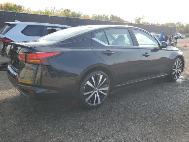 1N4BL4CVXMN337644 - 2021 NISSAN ALTIMA SR BLACK photo 3