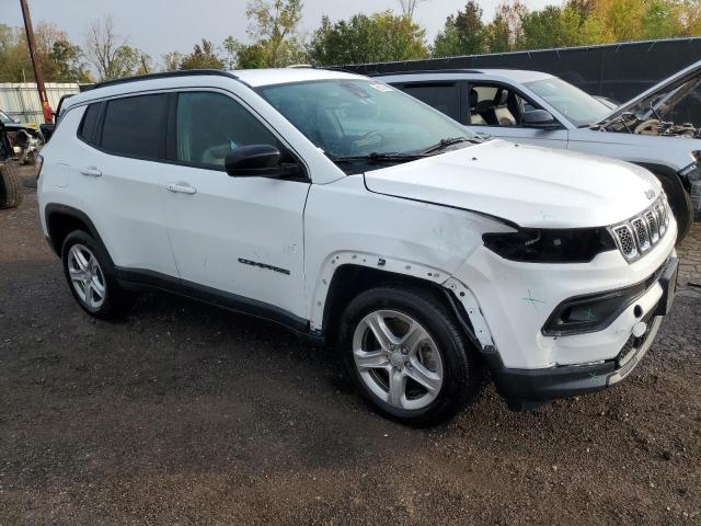 3C4NJDBN9PT561653 - 2023 JEEP COMPASS LATITUDE Blanc photo 4