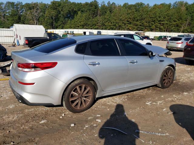 5XXGT4L33KG360089 - 2019 KIA OPTIMA LX Silber Foto 3