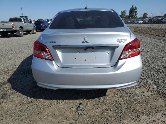 ML32F3FJ2KHF16282 - 2019 MITSUBISHI MIRAGE G4 ES Srebrny zdjęcie 6