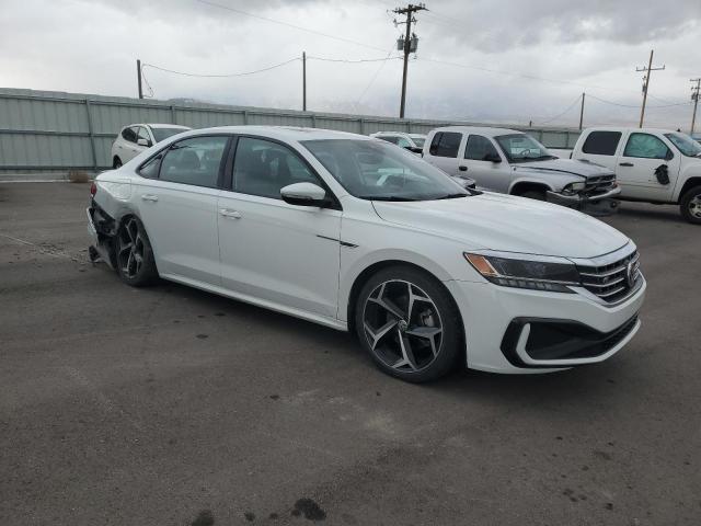 1VWMA7A37MC014379 - 2021 VOLKSWAGEN PASSAT R-LINE თეთრი ფოტო 4