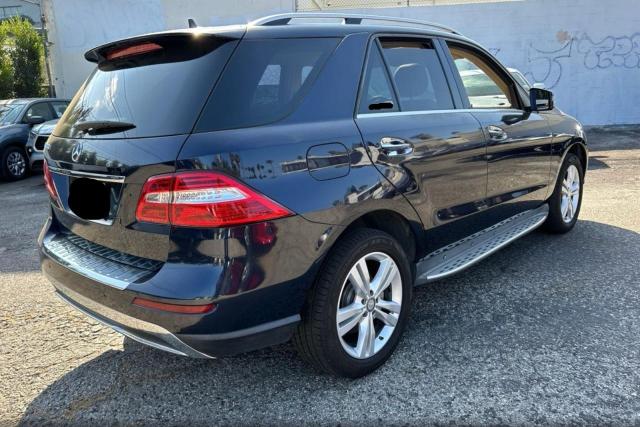 4JGDA5JB7EA369463 - 2014 MERCEDES-BENZ ML 350 蓝色 照片 4