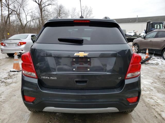 KL7CJPSB7JB646625 - 2018 CHEVROLET TRAX 1LT GRAY photo 6