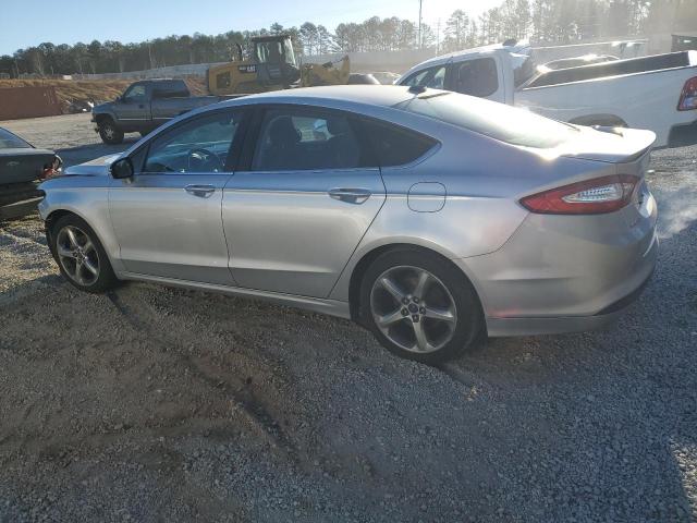 3FA6P0HD9GR360770 - 2016 FORD FUSION SE SILVER photo 2