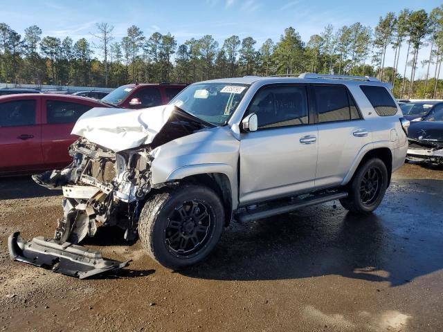 JTEZU5JR1G5138371 - 2016 TOYOTA 4RUNNER SR5 SILVER photo 1