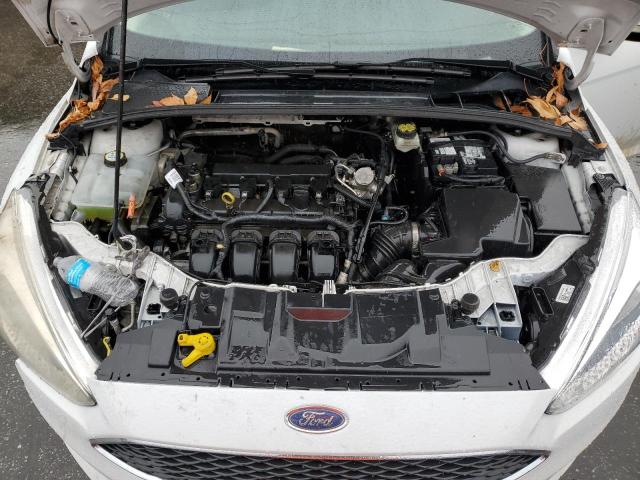 1FADP3F29HL237934 - 2017 FORD FOCUS SE WHITE photo 11