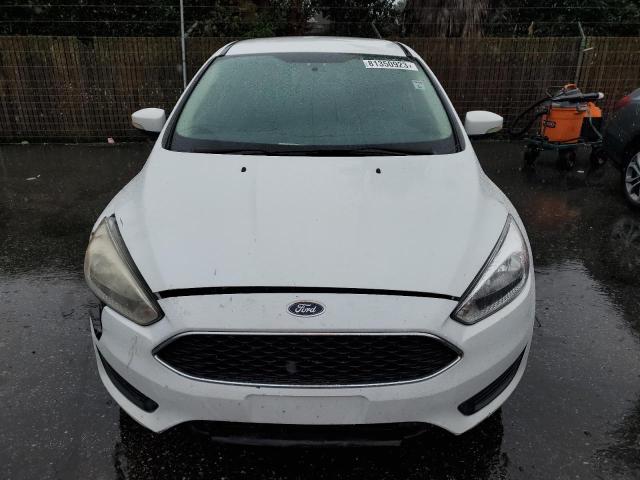 1FADP3F29HL237934 - 2017 FORD FOCUS SE WHITE photo 5