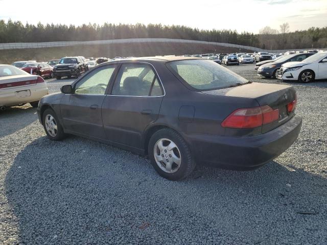 1HGCG6674WA092105 - 1998 HONDA ACCORD EX BLACK photo 2