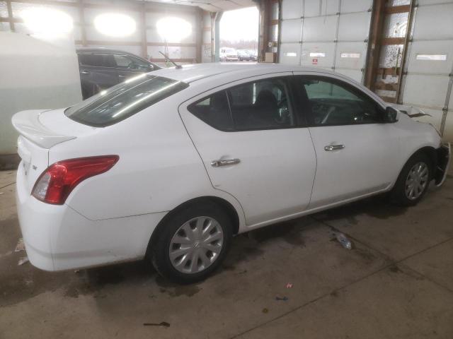 3N1CN7AP1JL800574 - 2018 NISSAN VERSA S WHITE photo 3