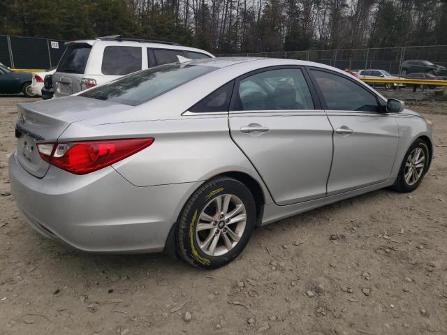 5NPEB4AC5DH783437 - 2013 HYUNDAI SONATA GLS GRAY photo 3