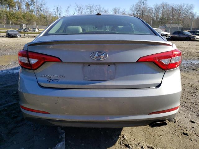 5NPE24AF9FH099732 - 2015 HYUNDAI SONATA SE GRAY photo 6