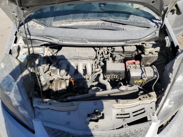 JHMGE8H30BC010301 - 2011 HONDA FIT 银色 照片 12