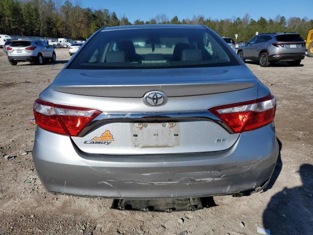 4T1BF1FK3HU737702 - 2017 TOYOTA CAMRY LE SILVER photo 6