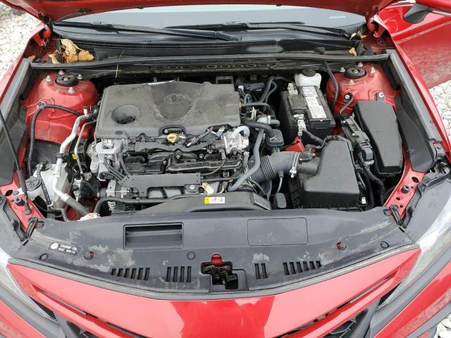 4T1G11BK1NU065449 - 2022 TOYOTA CAMRY SE RED photo 11