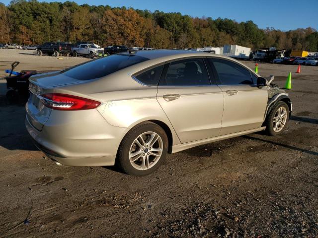 3FA6P0H77JR129402 - 2018 FORD FUSION SE GOLD photo 3