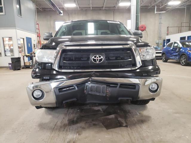 5TFUW5F19CX222254 - 2012 TOYOTA TUNDRA DOUBLE CAB SR5 BLACK photo 5