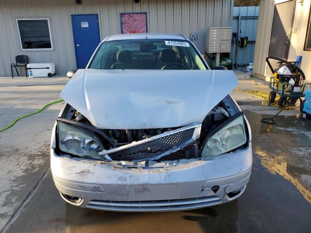 1FAFP34N37W183162 - 2007 FORD FOCUS ZX4 SILVER photo 5