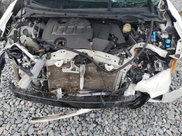 2T1BURHEXFC465823 - 2015 TOYOTA COROLLA L WHITE photo 11