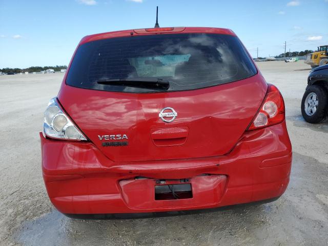 3N1BC1CP1BL393367 - 2011 NISSAN VERSA S RED photo 6