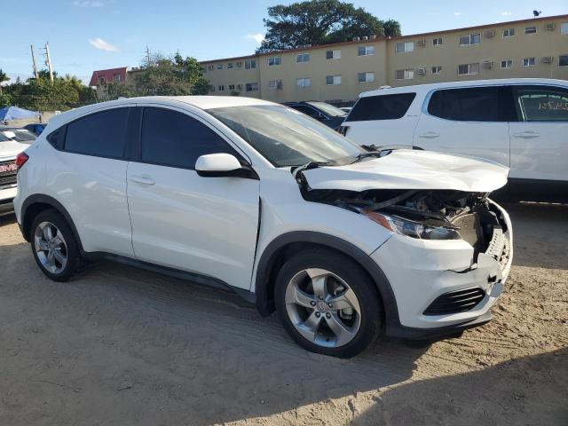 3CZRU5H34KM704316 - 2019 HONDA HR-V LX WHITE photo 4