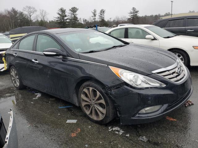 5NPEC4AB4DH809594 - 2013 HYUNDAI SONATA SE BLACK photo 4